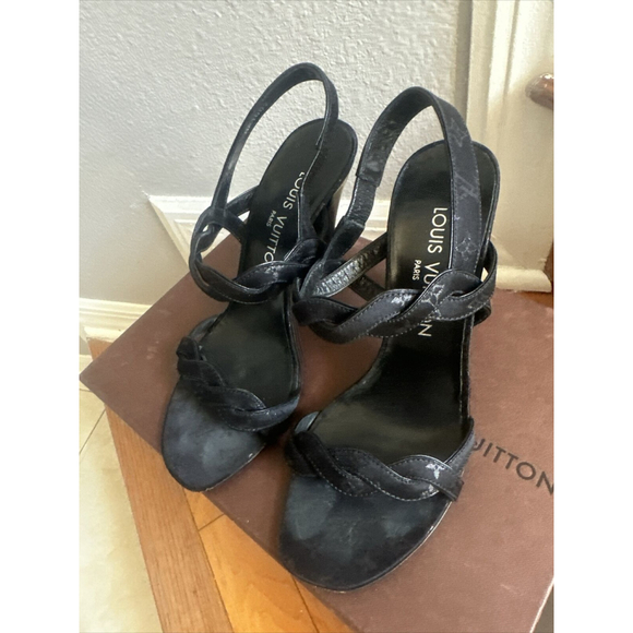 LOUIS VUITTON PARIS BRAIDED LOGO PRINT BLACK HEELS SANDALS - 35 *READ* - Picture 2 of 12